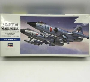 Hasegawa F-104J CF-104 Starfighter JASDF 1/72 Aircraft Plastic Model Kit - Picture 1 of 13