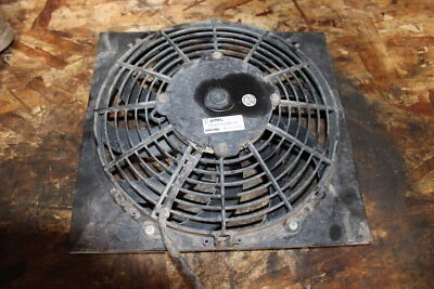 Arctic Cat 550 2009 4x4 motor automático radiador ventilador motor Foto 1 de 4