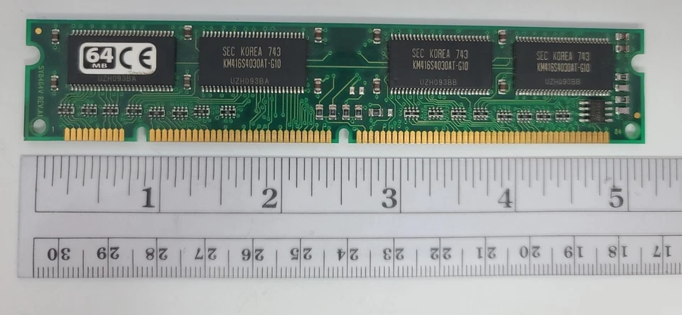 SAMSUNG KM416S4030AT-G10 64MB SDRAM ECC PC-66 66Mhz Memory - Image 1 of 4