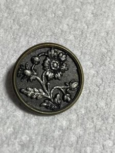 Antique Beautiful Flower Metal Picture Button 99-20 - Picture 1 of 4