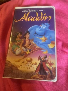 Disney Aladdin (Rare Black Diamond) VHS  - Picture 1 of 4