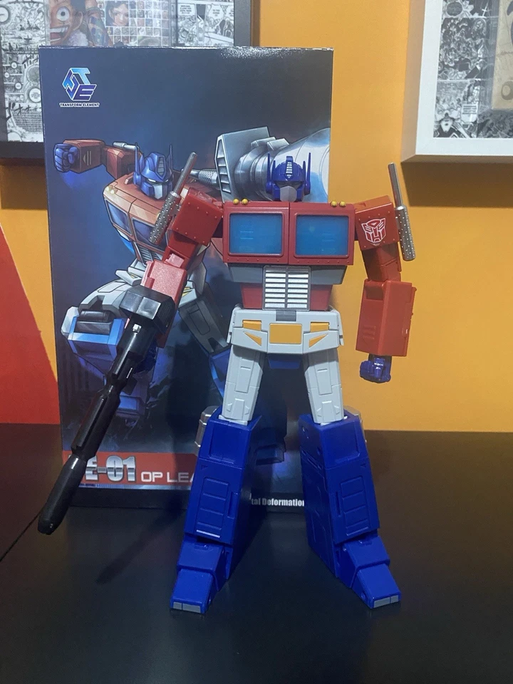 Transform Element Optimus Prime MP Scale - Immagine 1 di 4