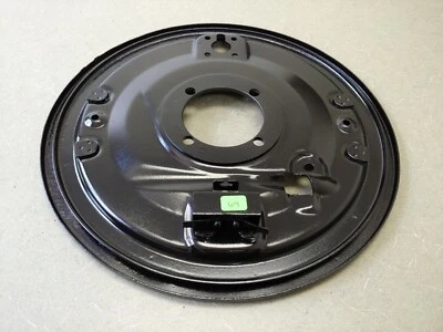 NICE ORIGINAL GENUINE PORSCHE 356B RIGHT REAR DRUM BRAKE BACKING PLATE NLA 69 - Image 1 of 4