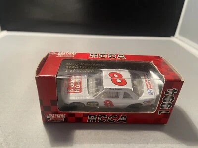 *RARO* 1994 RCCA Kerry Earnhardt #8 Mom n Pop's GM Performance 1:64  Foto 1 de 4