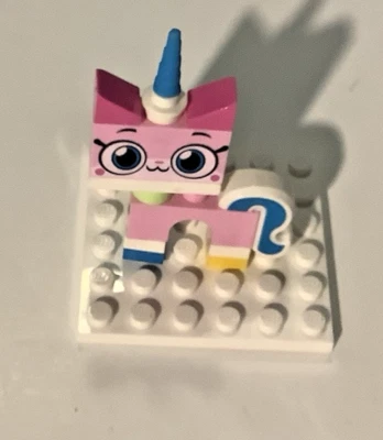 LEGO MINI FIGURA Unikitty Foto 1 de 3
