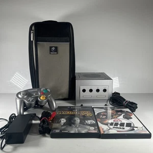 Nintendo GameCube Platinum Silver Console PAL + 2 Games &Carrycase Etc - Picture 1 of 10