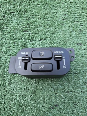 Interruptor atenuador de luz de lámpara de cabeza de faro Buick Lesabre 2000-2005 00-05 OEM usado Foto 1 de 4