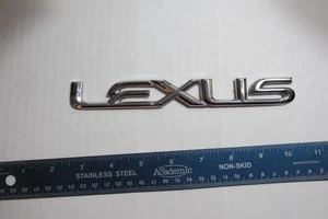 Factory 2010-2012 Lexus emblem - Picture 1 of 4