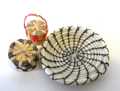 Vtg NATIVE AMERICAN Miniature ARTISAN Hand WOVEN Basket LOT of 3 Lidded HANDLES - Image 1 of 4