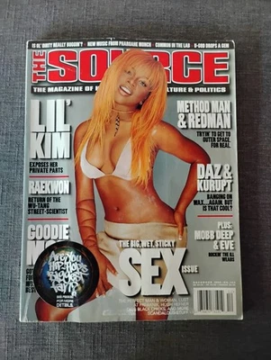 The Source Magazine Dec 1999 #123, Lil Kim, Raekwon, Goodie Mob - Image 1 of 4