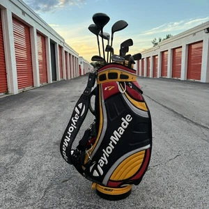 TaylorMade R7 Staff Stand Golf Bag Vintage 25th Anniversary Edition-Red & Yellow - Picture 1 of 24