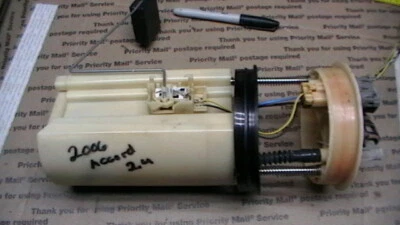 2003 - 2007 honda accord sedan 2.4 fuel pump sending unit assembly  FITS 2006 Foto 1 de 4