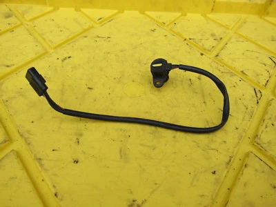 2001 Suzuki Bandit 600 GSF600S SENSOR DE VELOCIDADE FABRICANTE DE EQUIPAMENTO ORIGINAL - Imagem 1 de 4