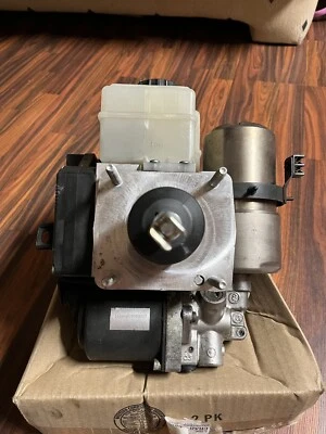 03-07 TOYOTA LAND CRUISER LEXUS LX470 ABS BOMBA CONJUNTO CILINDRO MAESTRO OEM Foto 1 de 4