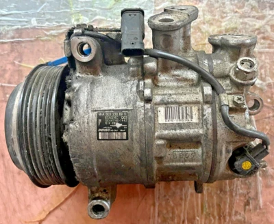 COMPRESOR DE AIRE ACONDICIONADO 167324 OEM 15-21 MERCEDES BENZ C300 y más (detalle montaje abajo) Foto 1 de 4