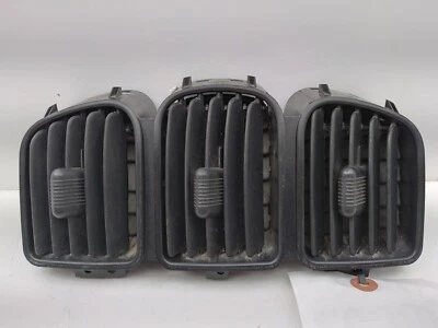Chrysler Town & Country Caravan 2001-2007 montaje de ventilación de aire OEM Foto 1 de 4