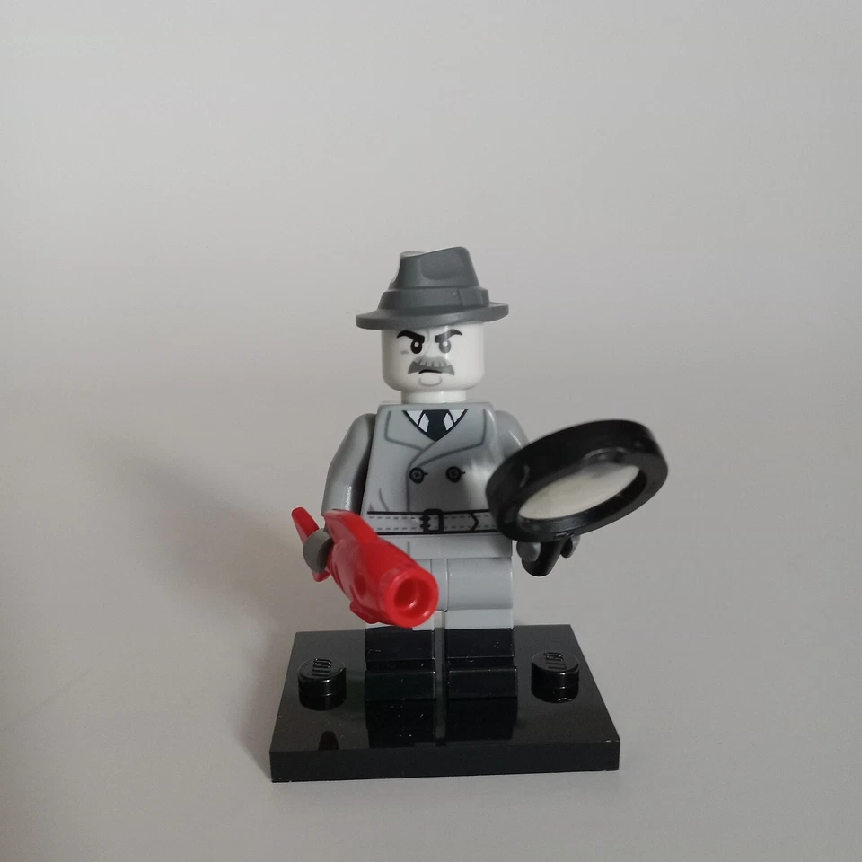 Lego 71045 Series 25 Collectible Minifigure #3 Vampire Knight