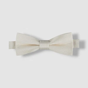 Calvin Klein Men's Ivory Textured Pre tied Silk Bow Tie - Picture 1 of 1