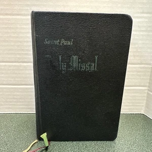 SAINT Paul Daily Missal edited by the Daughters of St.Paul - Picture 1 of 11
