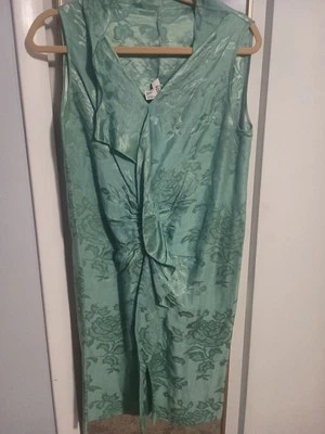 Vestido para mujer Moschino Aqua funda rosas en relieve frente reunido talla 44 Foto 1 de 4