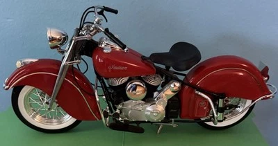 INDIAN CHIEF 1948 MOTORCYCLE MODEL - Guiloy 1:6 Metal Bad To Bone Sturgis Power - Image 1 of 4