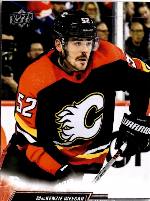 5 CARD LOT - 2022-23 Upper Deck Extended Series - MacKenzie Weegar #521 - Image 1 of 2