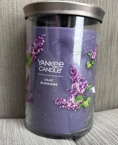 Yankee Candle Lilac Blossoms scent  20 Oz Tumbler 2 Wick  Candle New..A4 - Picture 1 of 3