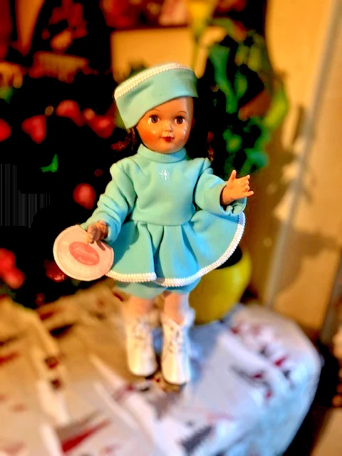 petitcollin poupee neuve colette CANOTIERE RARE AUX YEUX BLEUS une seule