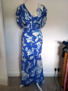Lipsy Size 12 Blue And White Floral Dress Worn Once For A Wedding Ruched Bodycon - Picture 1 of 5