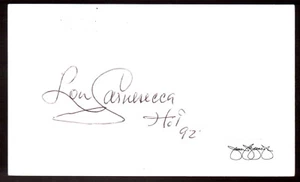CARTOLINA INDICE AUTOGRAFATA LOU CARNESECCA "HOF '92" CERTIFICATA JSA - Foto 1 di 2