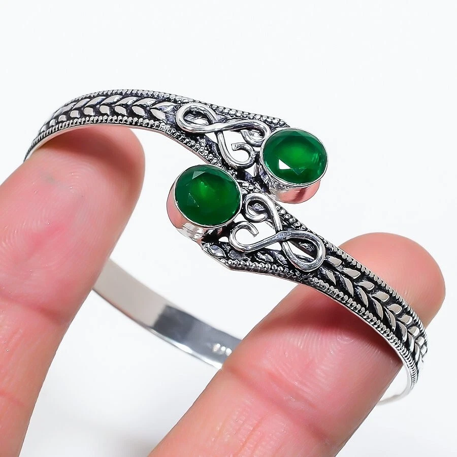 Brazalete ajustable de plata de ley 925 hecho a mano con piedras preciosas de ónix verde Foto 1 de 1