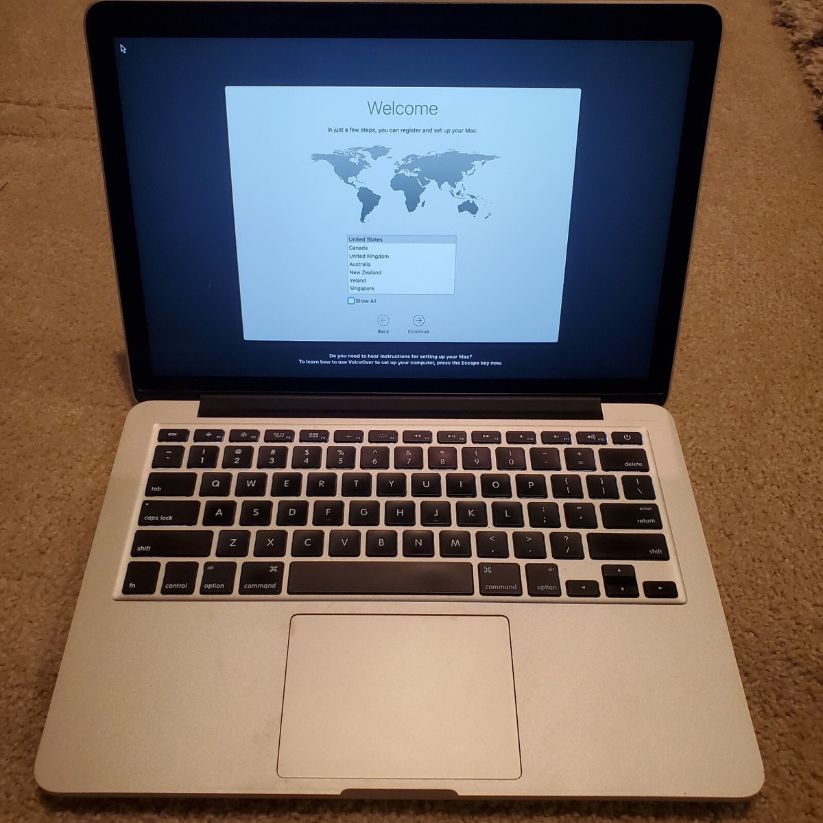 MacBook Pro Mac OS X 10.10, Yosemite Apple 13-13.9 in Screen MacBook Pro Mac OS X 10.10, Yosemite Apple 13-13.9 in Screen