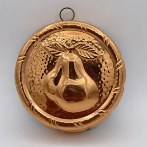 Vtg Copper Round Pear Scalloped Mold Fruit Tin Lined Wall Decor Metal Polished - Picture 1 of 11