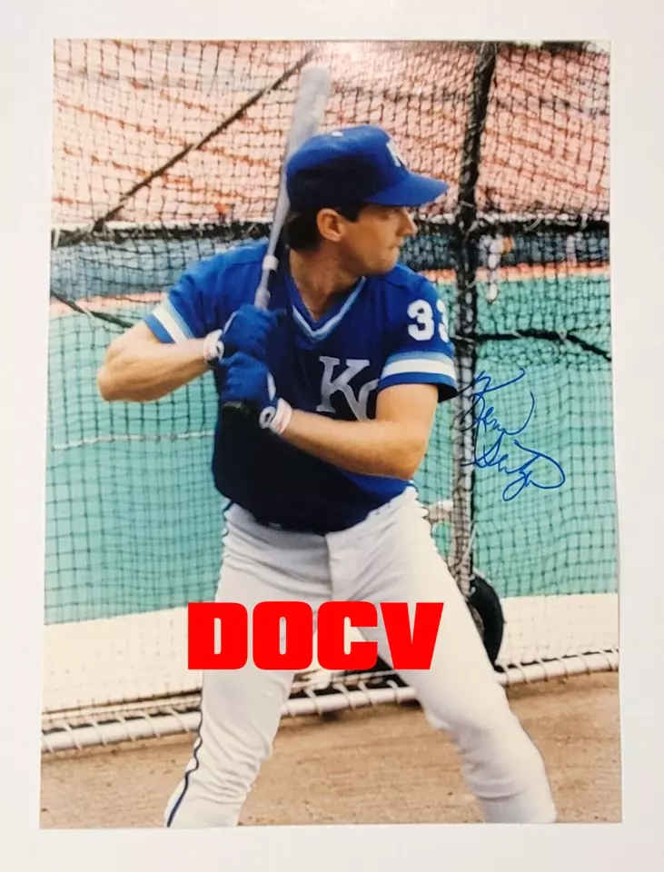 Foto firmada por Kevin Seitzer de los Reales de Kansas City 8x11 foto autografiada Foto 1 de 1