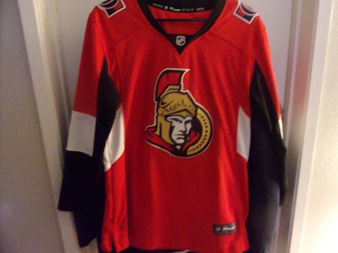 Ottawa Senators Hockey Jersey Size Man M By Fanatics Cover