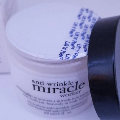 PHILOSOPHY CREMA HIDRATANTE ANTIARRUGAS MILAGROSO TRABAJADOR 2 oz Foto 1 de 2