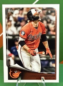 2025 Topps Flagship Collection Gunnar Henderson #96 Orioles MINT "ASCARDS" - Bild 1 von 2