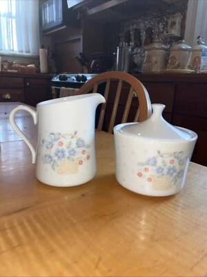 Juego de crema y azúcar de flor de maíz Corning Ware Corelle Country Foto 1 de 4