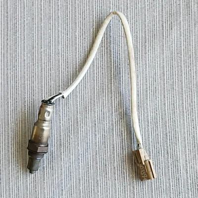 Sensor de oxígeno O2 Nissan Kicks 2021-2024 aguas abajo OEM Foto 1 de 4