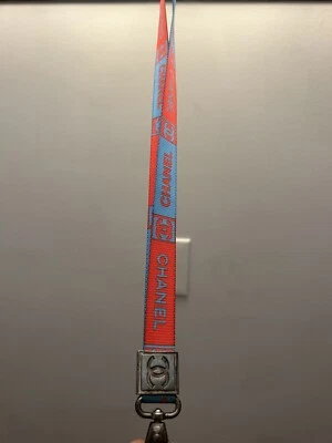 Chanel Lanyard 2002 S/S Foto 1 de 4