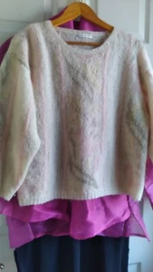 handknit Size M SWEATER  mohair wool Ivory White floral design - Picture 1 of 8