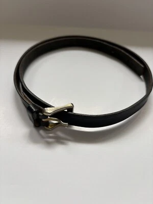 Cinturón de cuero azul ajustado para mujer Italia cintura sin marca talla pequeña 26-29,5 pulgadas Foto 1 de 4