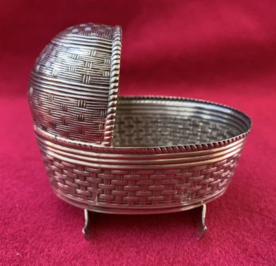 Culla vintage in miniatura per bambini di Currier e Roby argento sterling 925 New York - Immagine 1 di 4