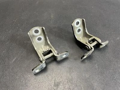 2PC Front Left Door Upper & Lower Hinge 2019 Nissan Pathfinder 2015 2016 - 2020 - Image 1 of 4