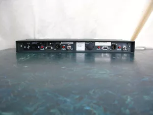 SENNHEISER EM 3032 FREQUENCY RANGE 704 - 728 MHz - Picture 1 of 4