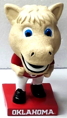 Oklahoma Sooners Pequeña Cabeza Grande Mascota Estatua "Boomer" Foto 1 de 4