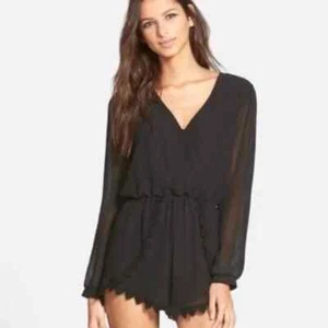 ASTR Women Sheer Romper Size XS Black Long Sleeve Crochet Trim Casual Party 72-2 - Picture 1 of 16