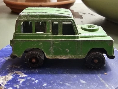 Coche fundido a presión verde Land Rover juguete vintage años 60 Tootsie de metal hecho en EE. UU. Foto 1 de 4