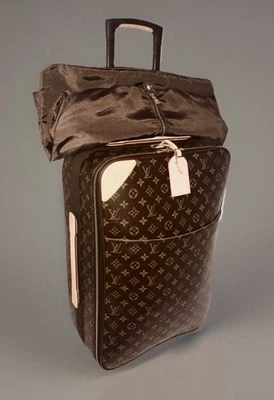 路易威登 Pegase 55 Monogram 滚动行李箱随身携带带服装袋和真品证明! — 第 1/4 张图片