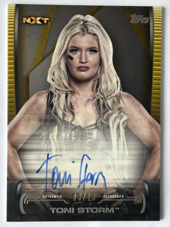 2021 Topps Undisputed WWE Toni Storm /10 Gold Superstar Auto On Card Timeless - Image 1 of 3